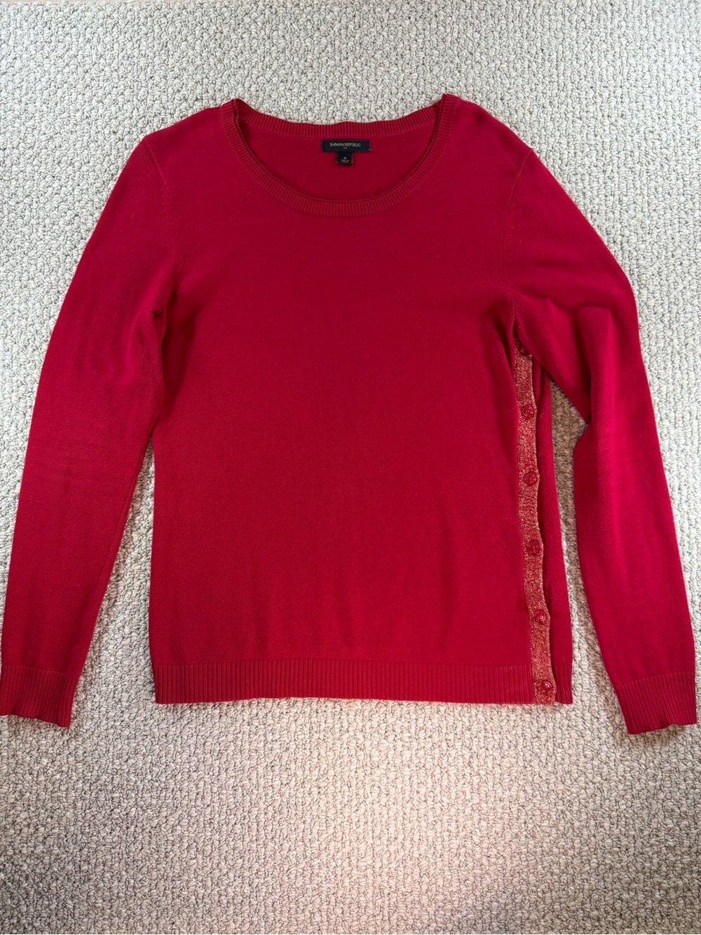 Banana Republic Women’s Red Long Sleeve Crewneck Sweater Gold Accent Size M